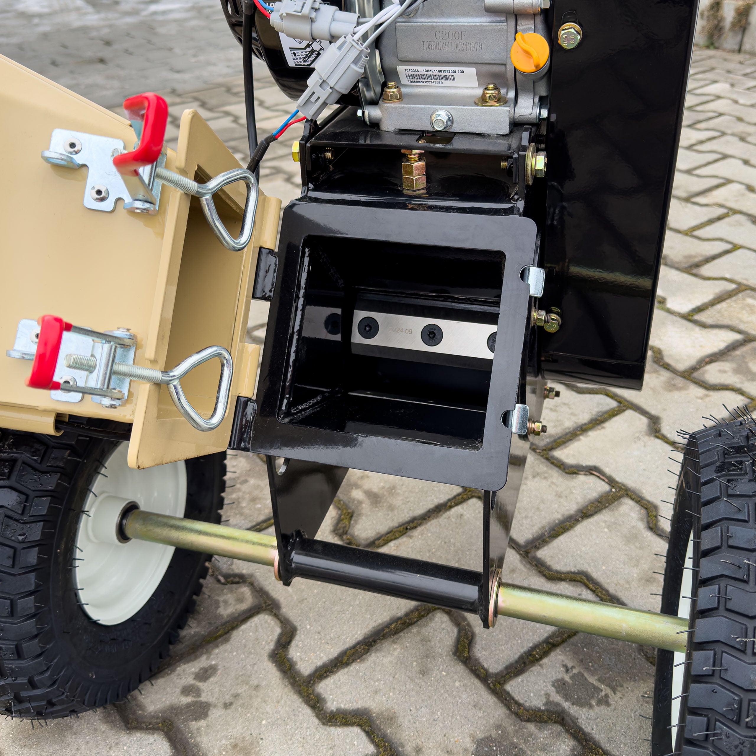 Rębak spalinowy MEYER R10SL