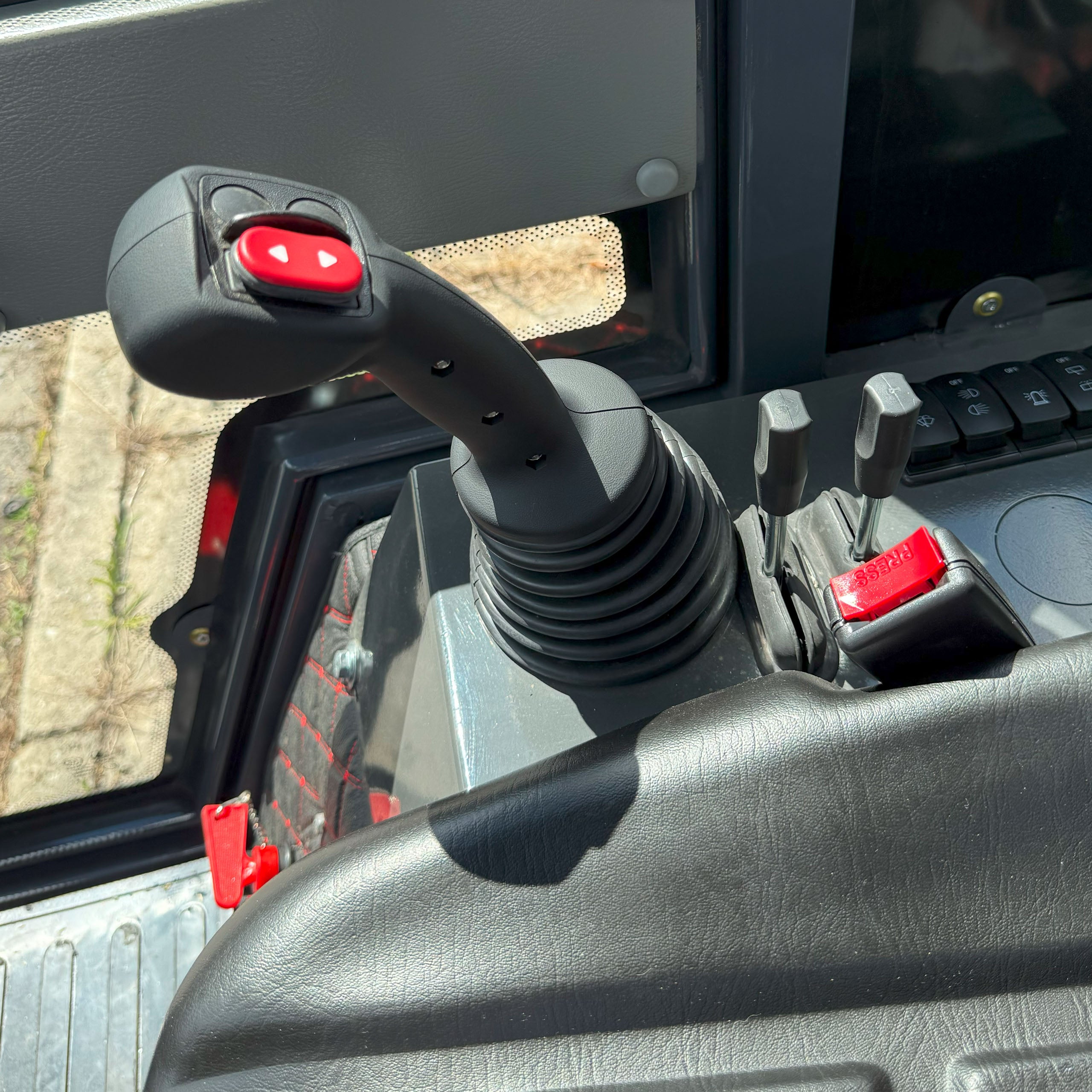 Ładowarka kołowa MEYER LW15 z kabiną