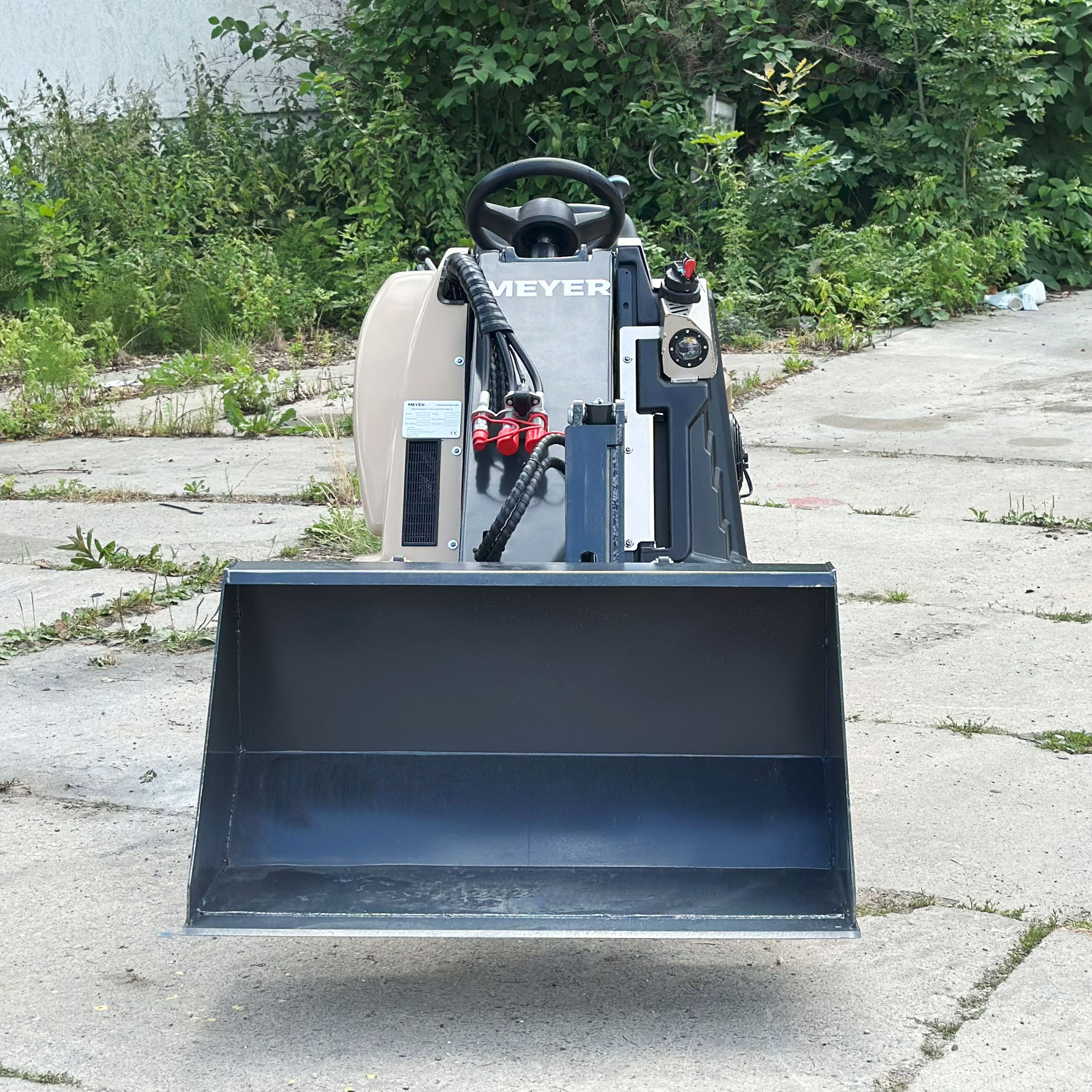 Miniładowarka kołowa MEYER MWL35