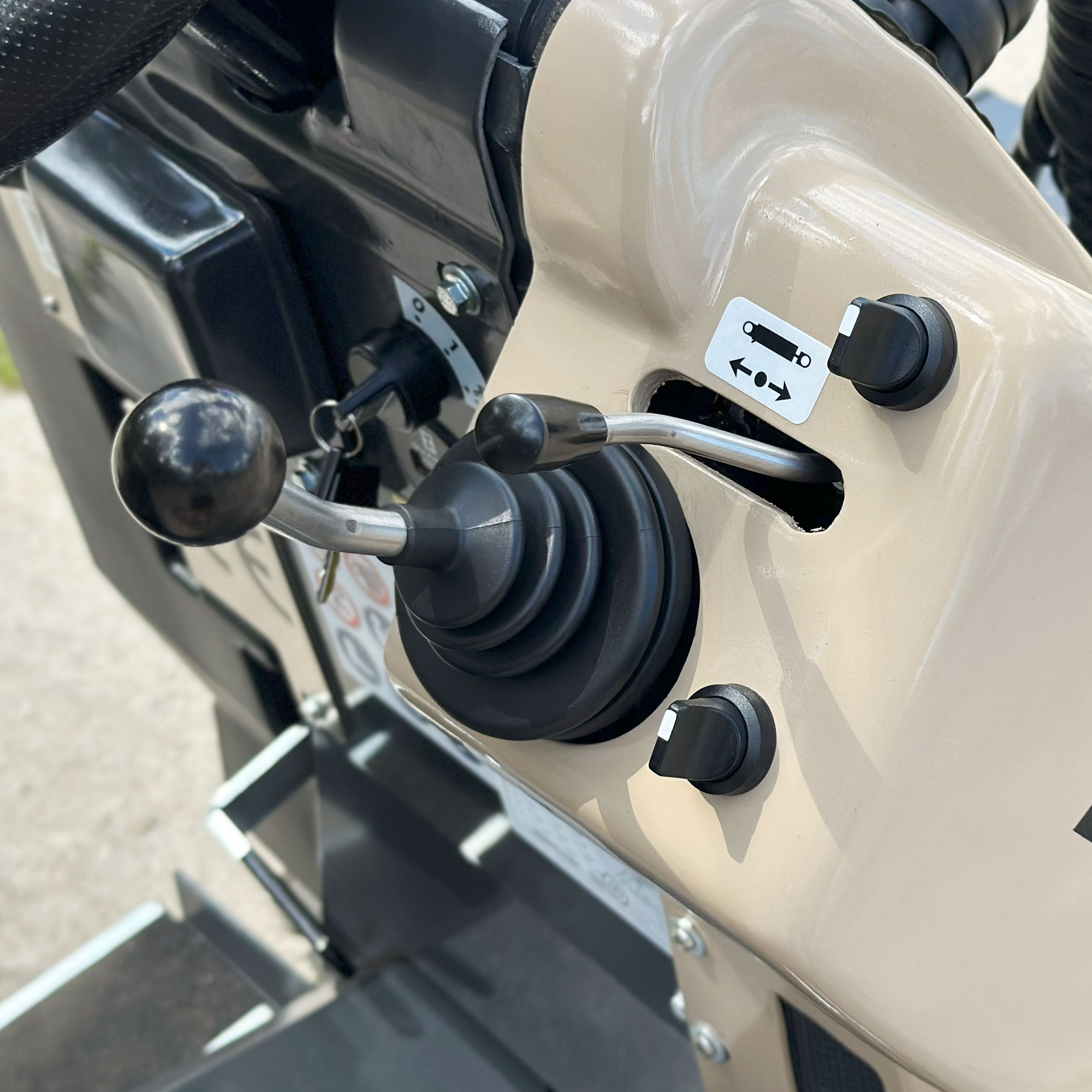 Miniładowarka kołowa MEYER MWL35