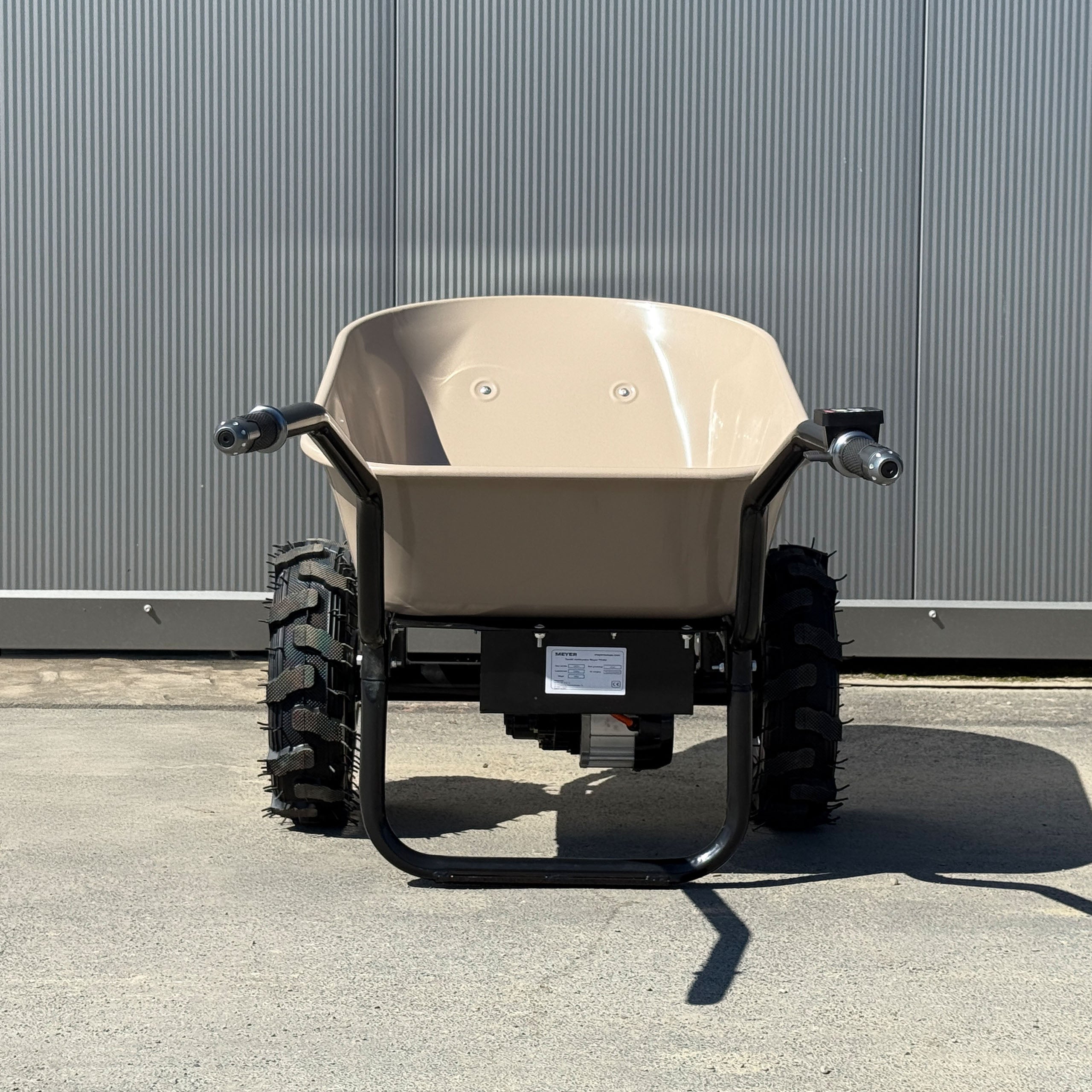 Taczka elektryczna z napędem MEYER TE260