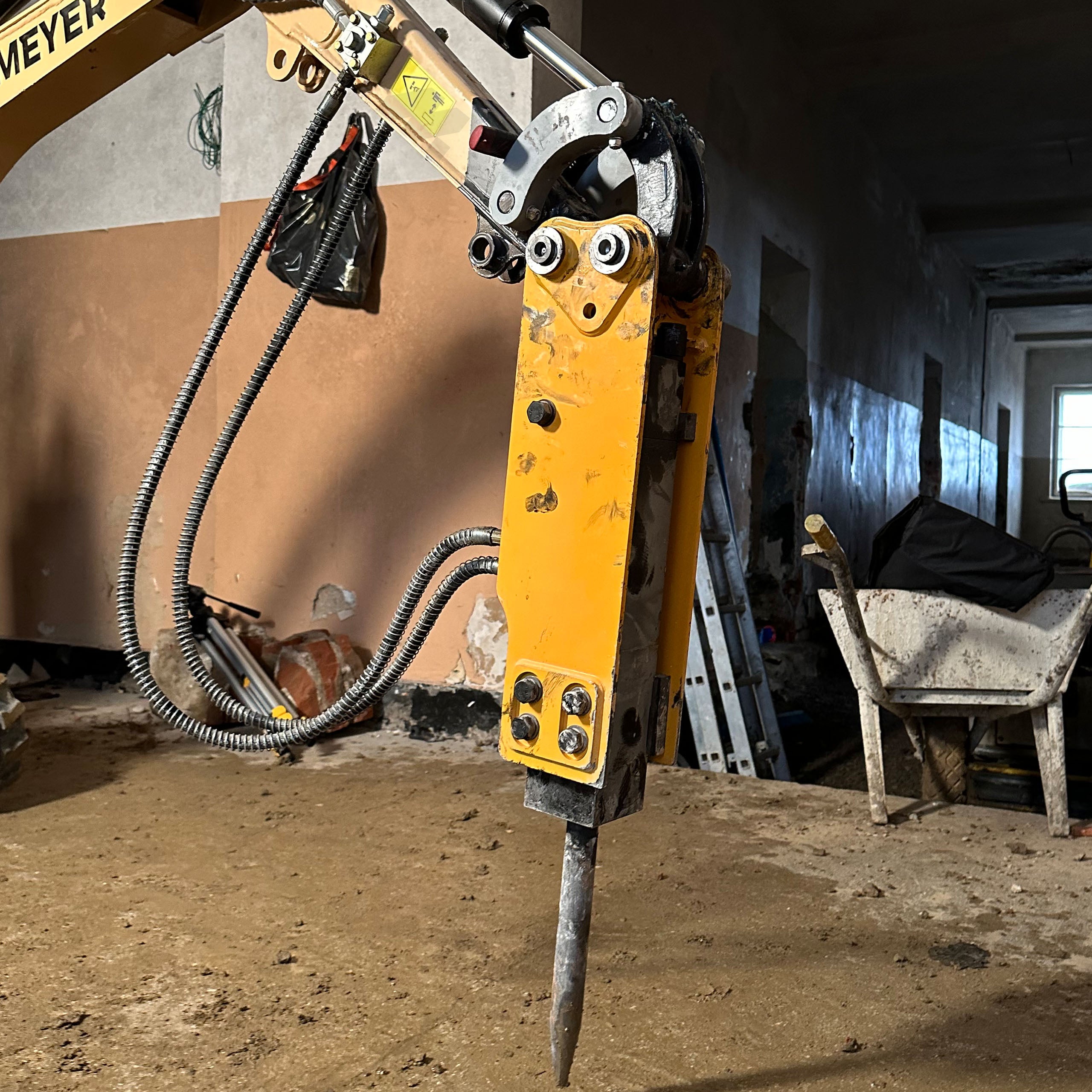 Młot kujący do minikoparki MEYER