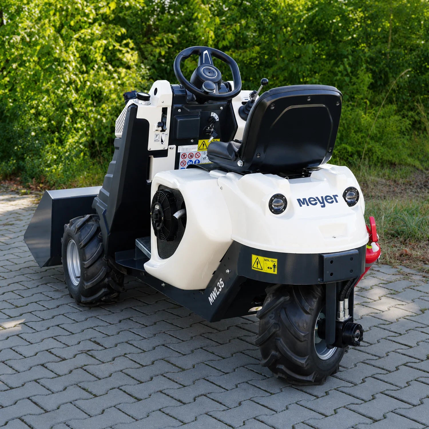 Miniładowarka kołowa MEYER MWL35
