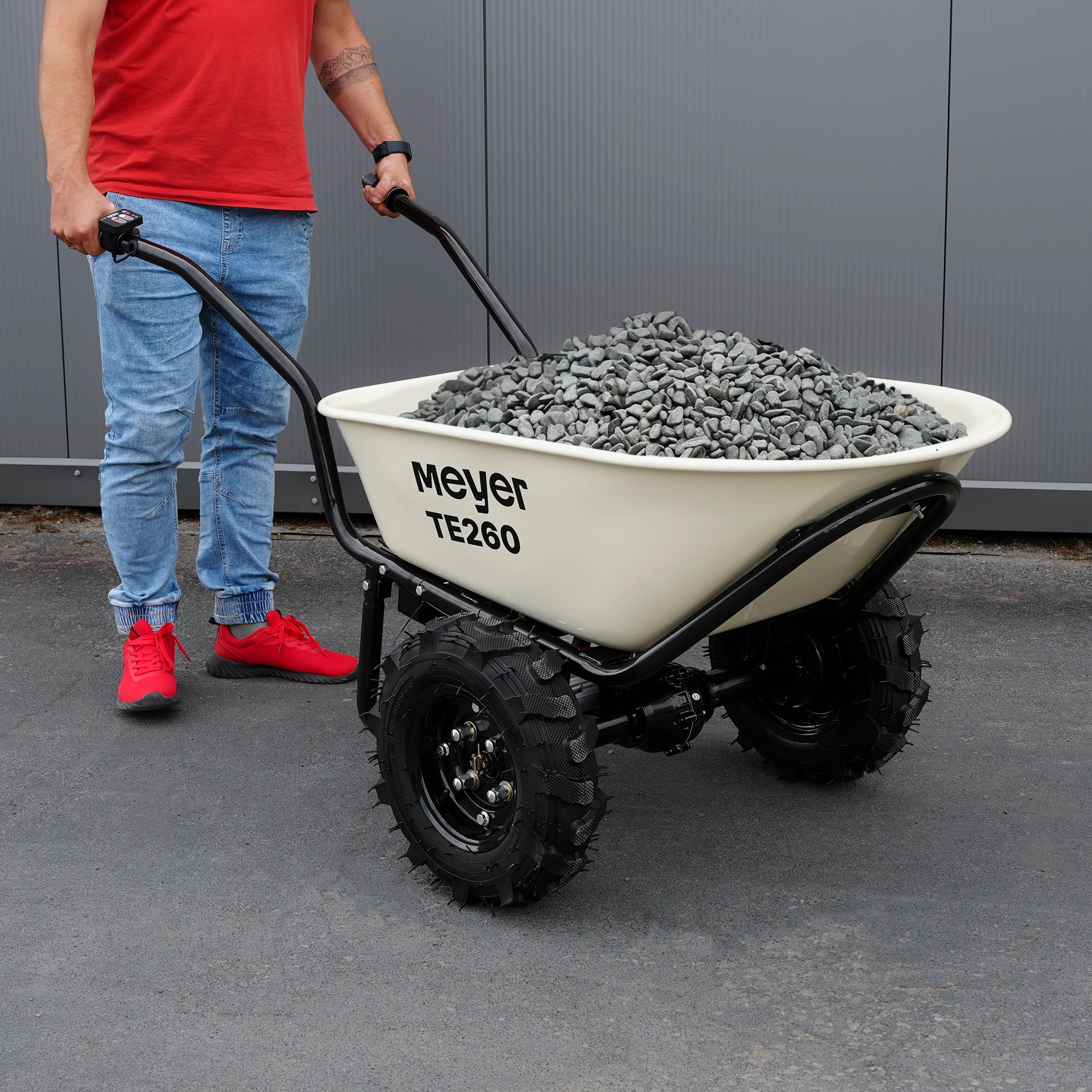Taczka elektryczna z napędem MEYER TE260