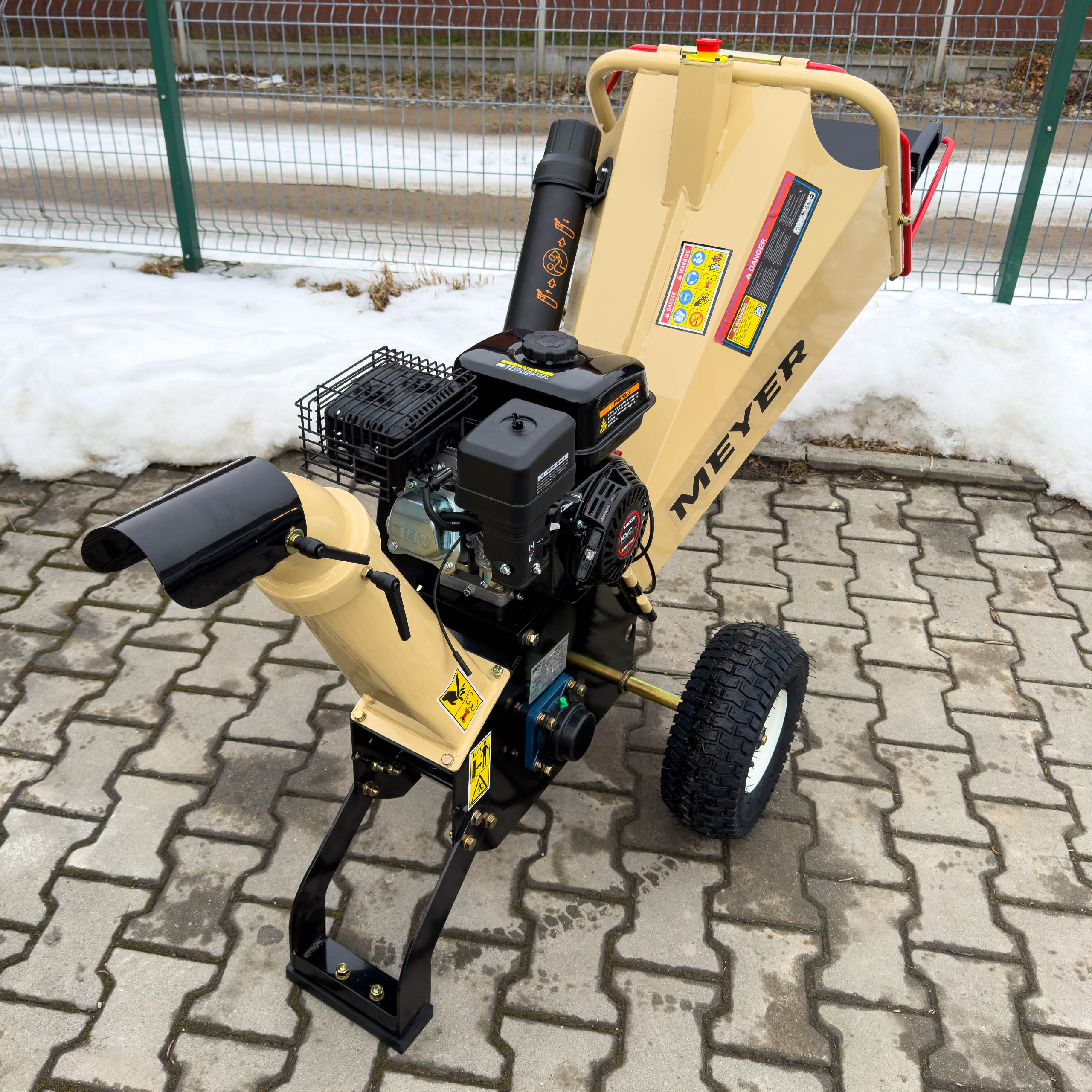 Rębak spalinowy MEYER R10SL