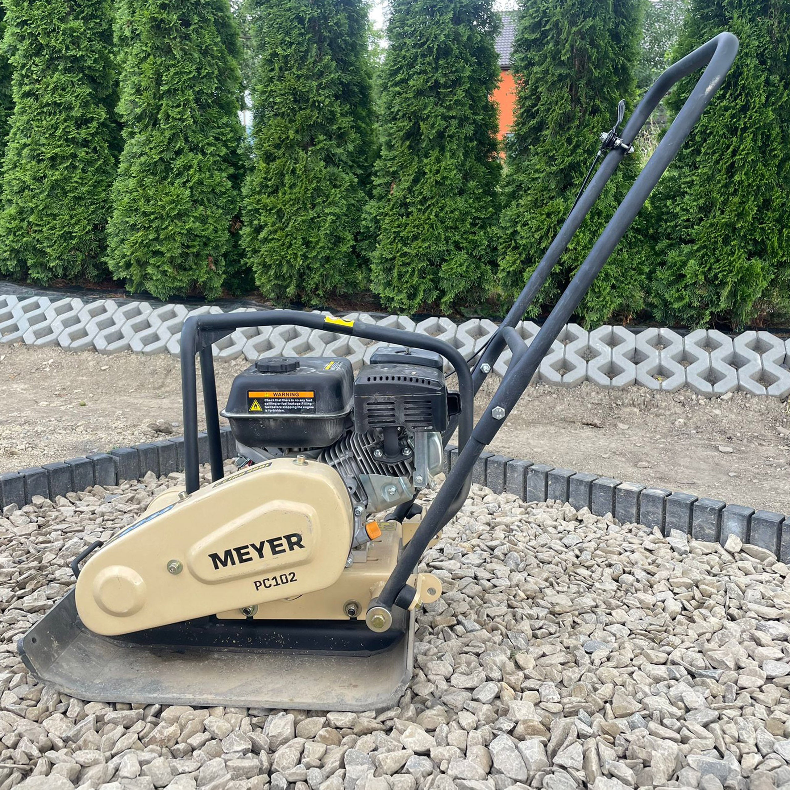 Zagęszczarka jednokierunkowa Meyer PC102