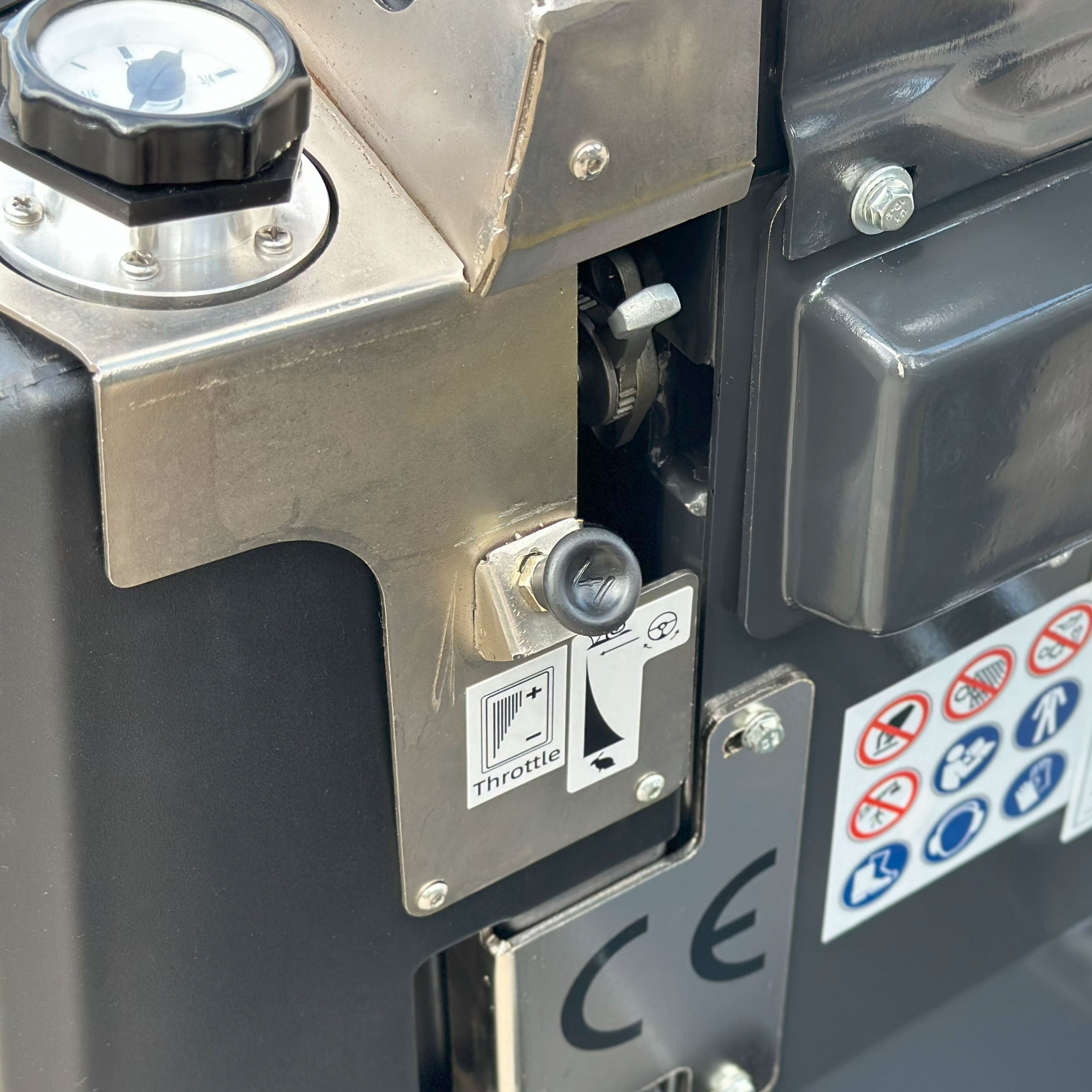 Miniładowarka kołowa MEYER MWL35