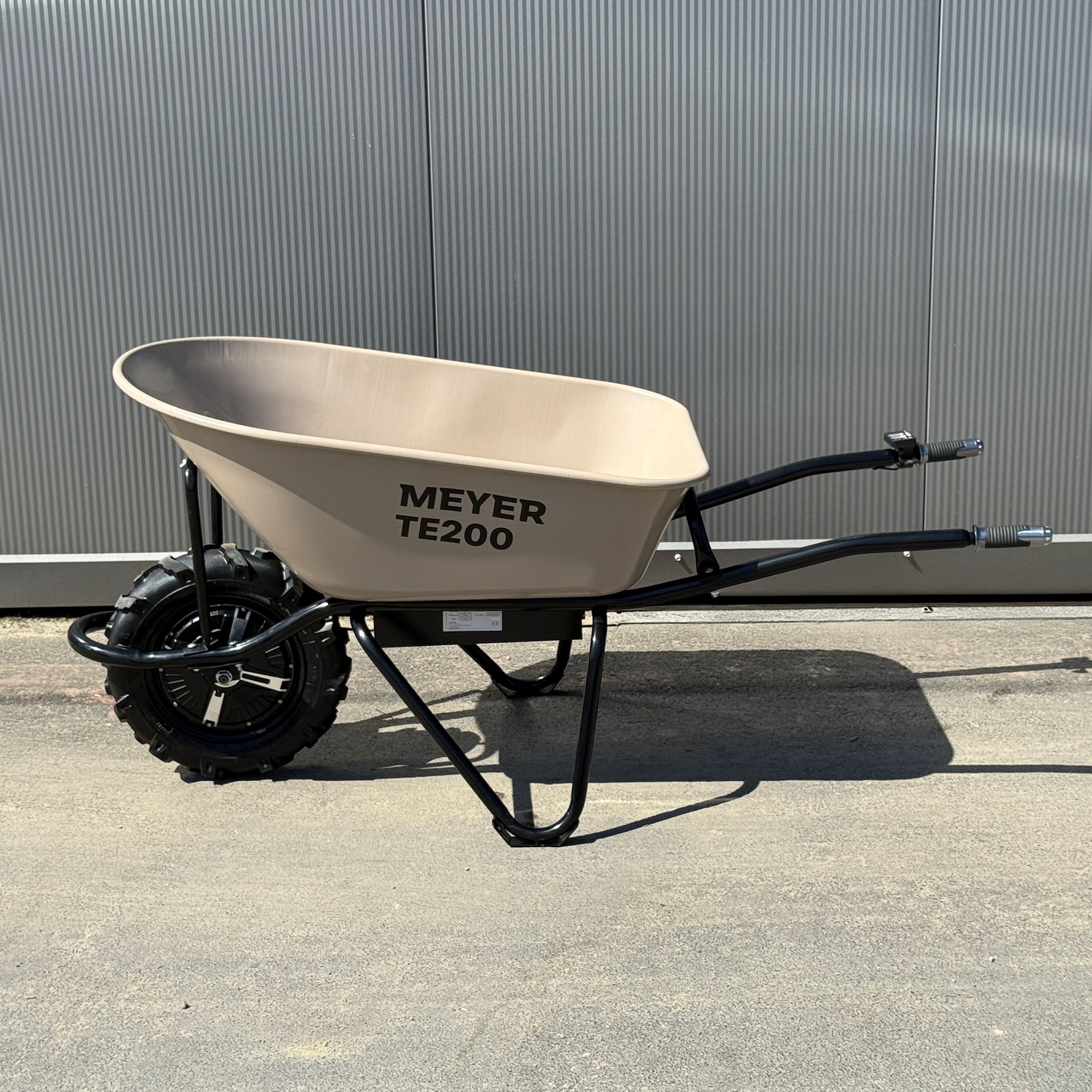 Taczka elektryczna z napędem MEYER TE200