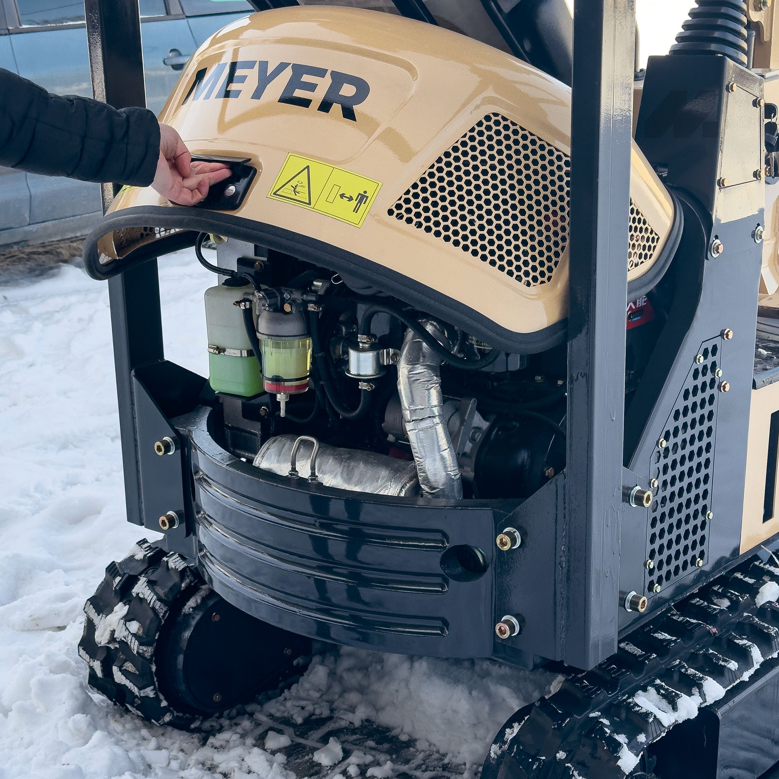 Minikoparka gąsienicowa MEYER EX12 (rozsuwane gąsienice, skrętne ramię, joystick)