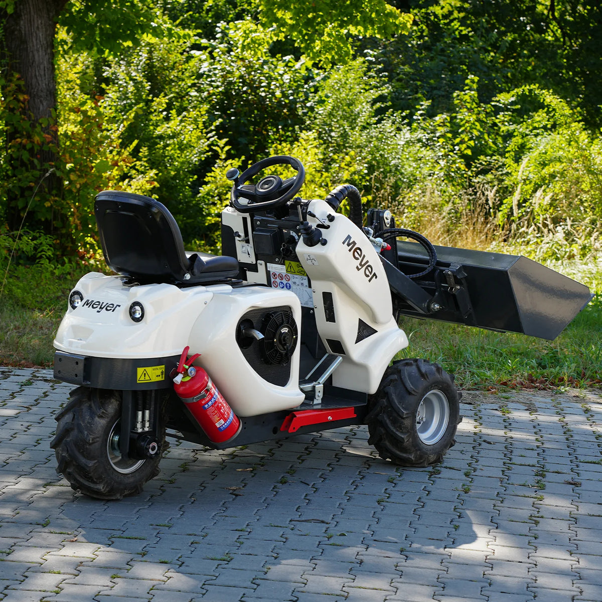 Miniładowarka kołowa MEYER MWL35