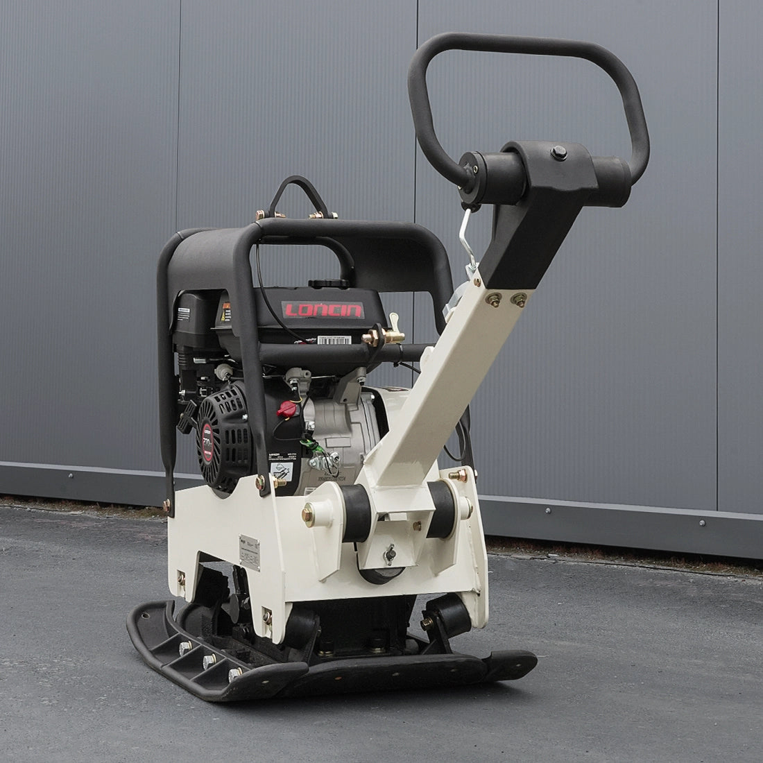 Zagęszczarka z rewersem hydraulicznym MEYER PC160HR