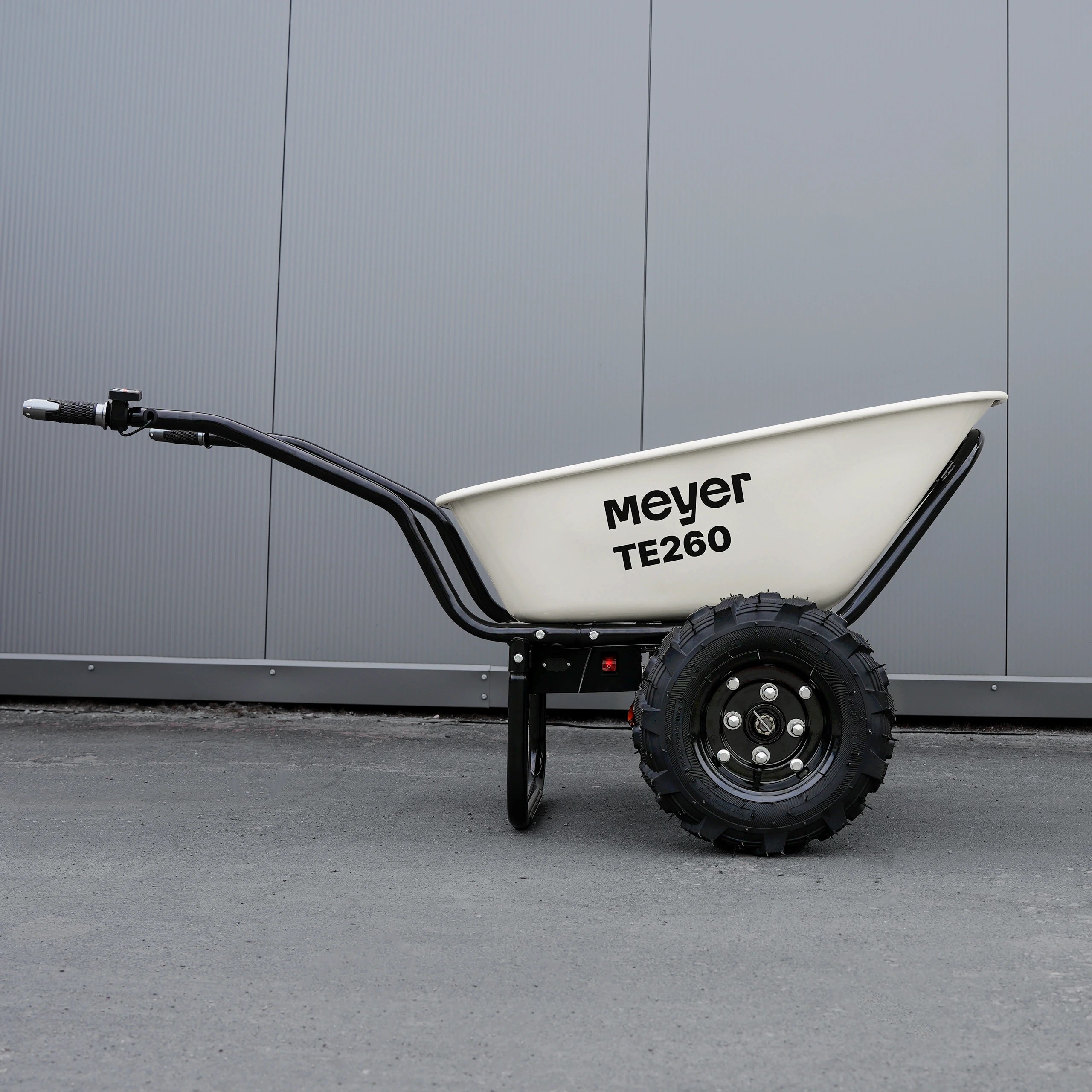 Taczka elektryczna z napędem MEYER TE260